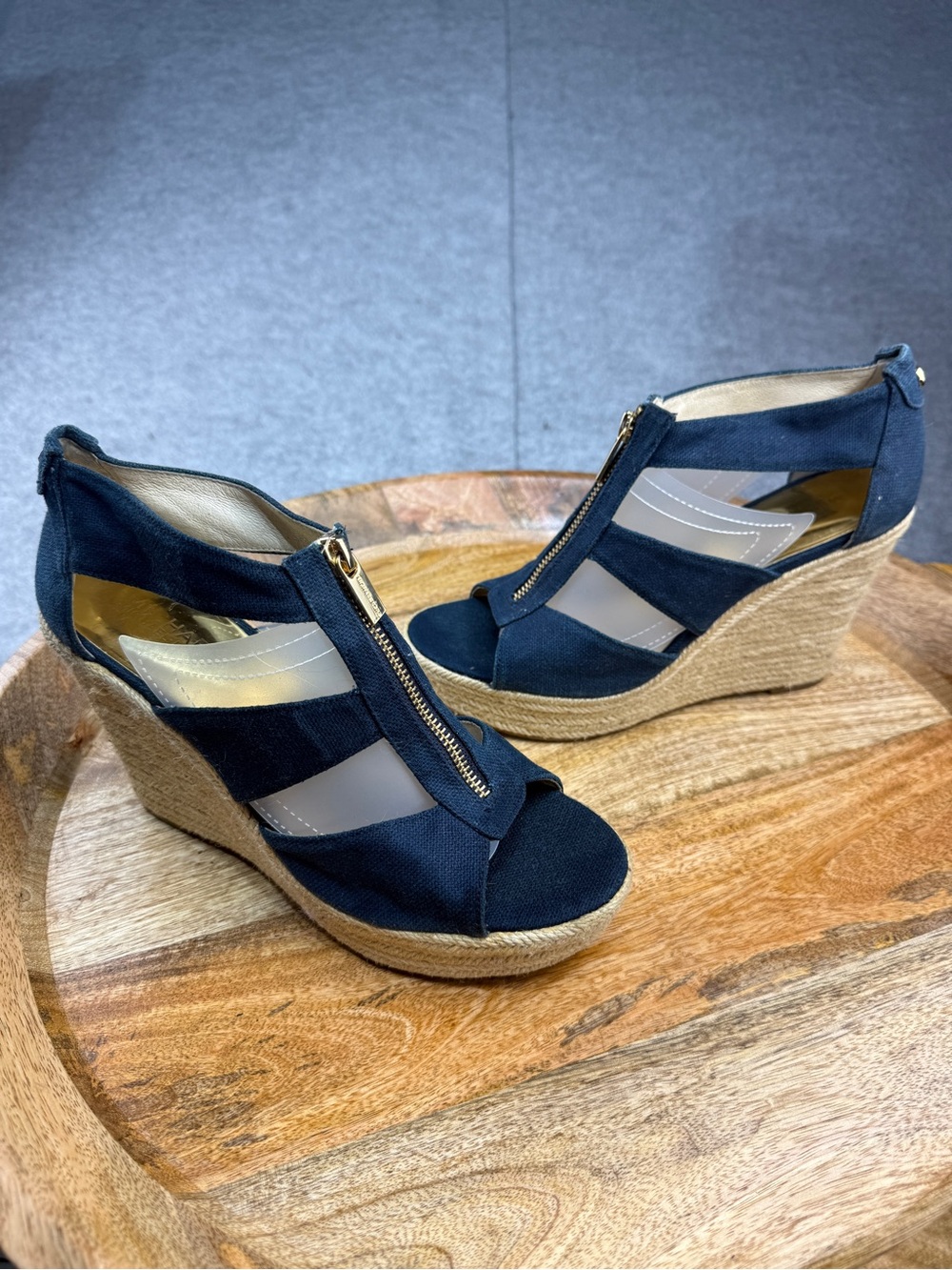 Michael Kors Navy Espadrille Wedges 7.5M Gold Zip | Lollie Closet